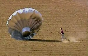 balloon-boy-landing